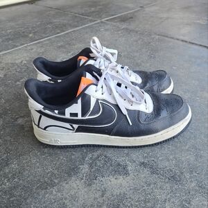 Nike Air Force 1 '07 LV8 Force Logo